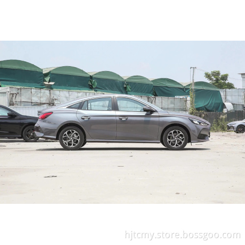 Young Fashion MG5 2022 Model 1.5t Youth Fashion Edition Nuove auto